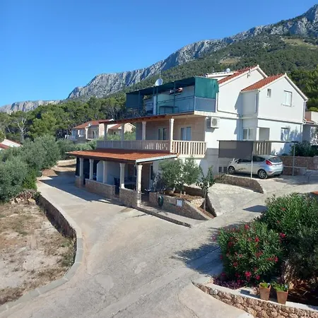 Apartment Berti Sveta Nedelja (Hvar)
